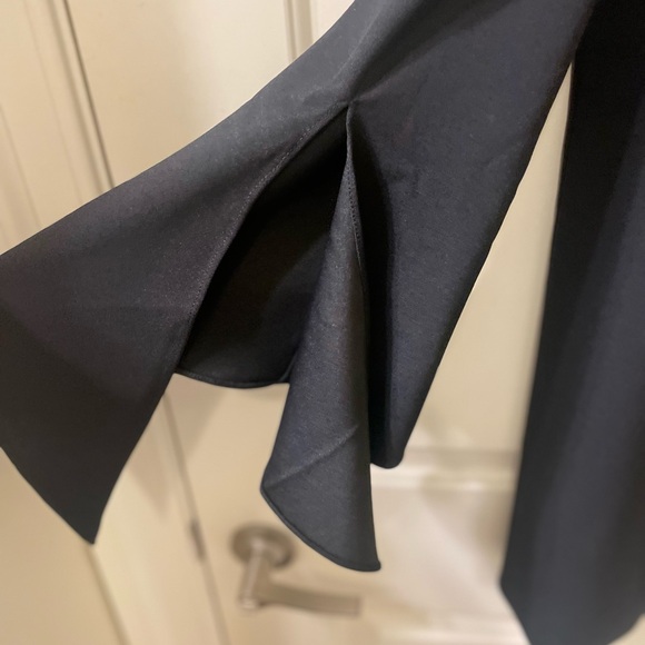 BNWT Tibi Cold Shoulder Crepe Dress - Picture 6 of 13